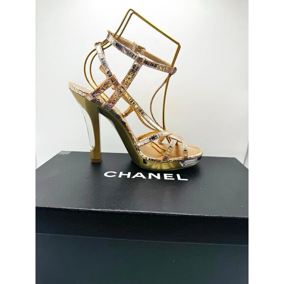CHANEL Rose Gold Metallic T-Strap Platform Sandals Size 38.5 - Picture 2 of 10